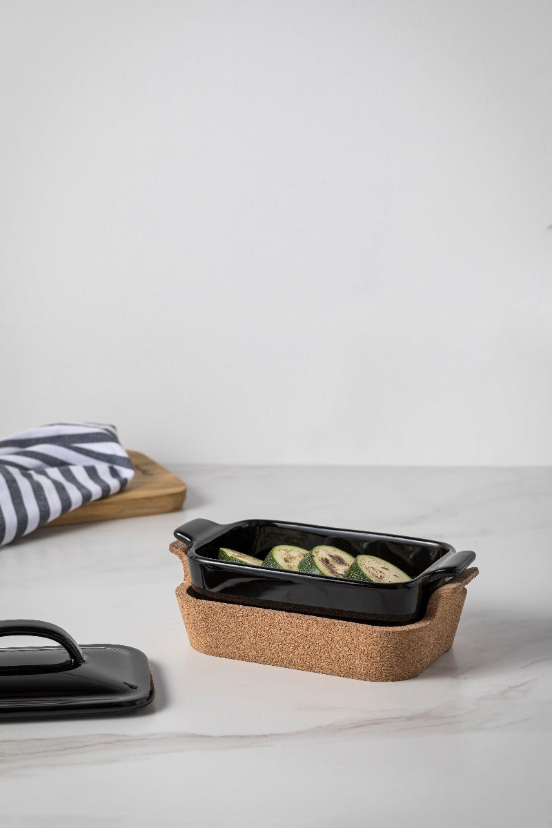 Rectangular Casserole W/ Cover & Cork Tray 24cm (Black) Ensemble- Casafina