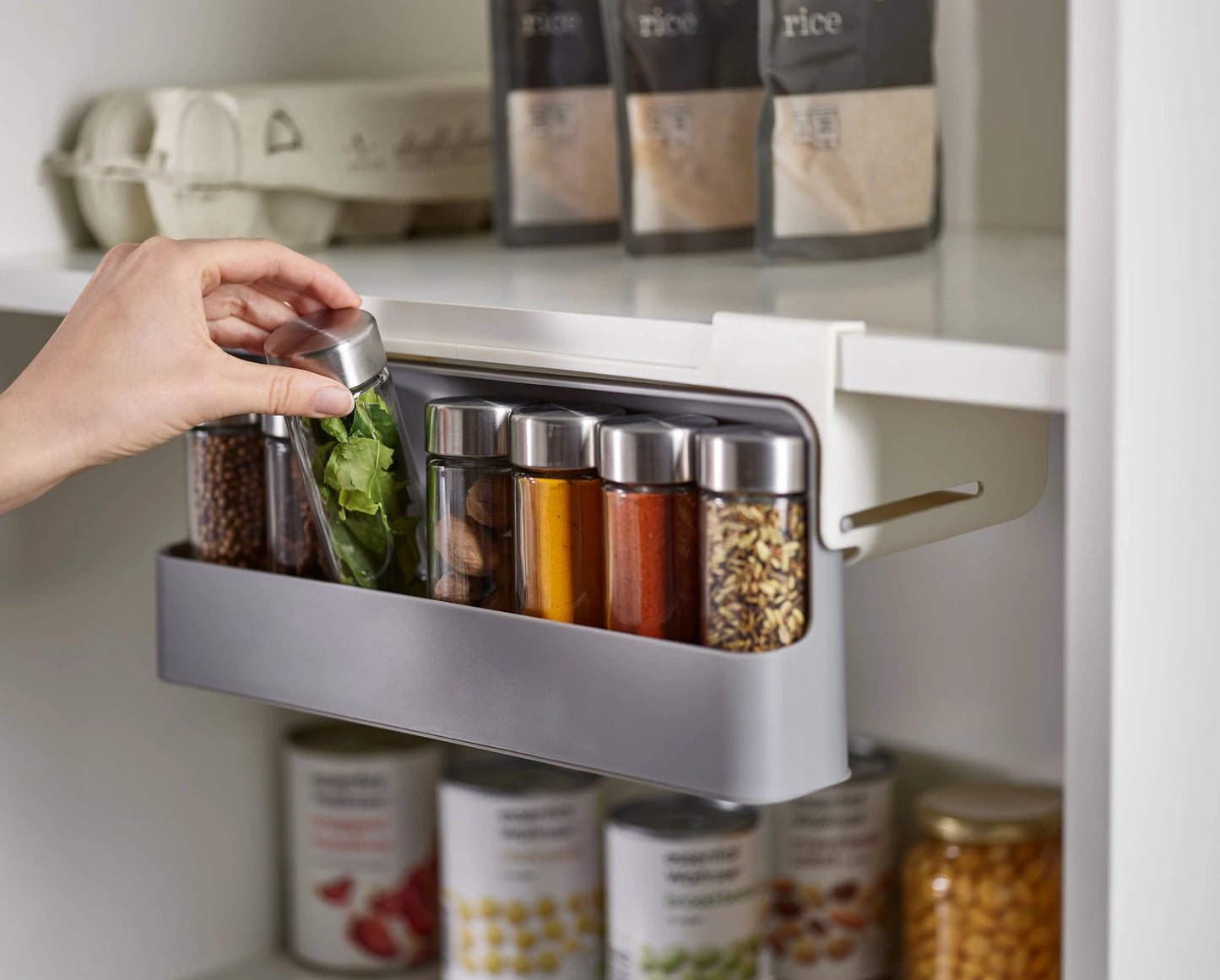 رف توابل سفلي CupboardStore ™- جوزيف جوزيف