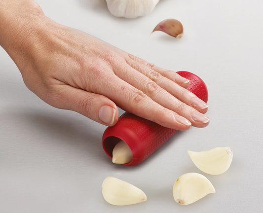 DUO Garlic Peeler- Joseph Joseph